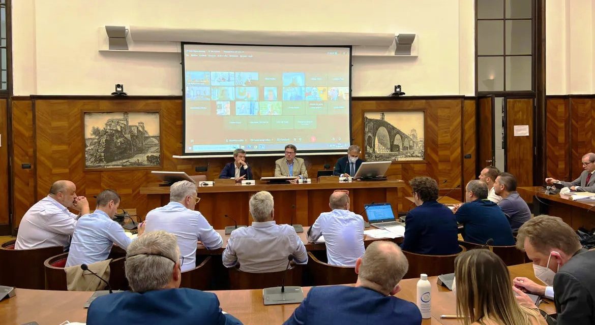 Wartsila, nulla di fatto nell’incontro al Mise<h2 class='anw-subtitle'>L'azienda non ritira i licenziamenti e propone un “piano di mitigazione”. Regione: «Proseguono azioni per tutela posti di lavoro»</h2>