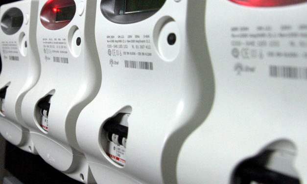 Costo elettricità in calo (-19,5%) nel primo trimestre 2023