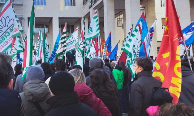 Crisi Flex, Tirso e U-blox: corteo a Trieste per salvaguardare i posti di lavoro