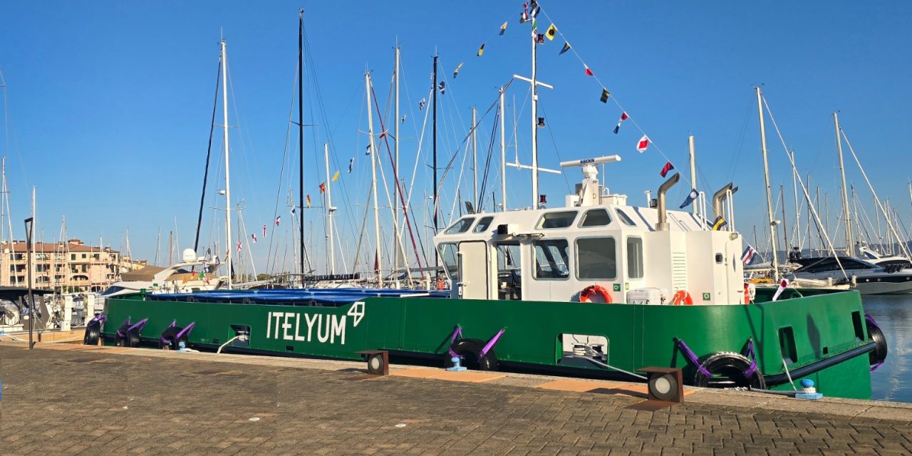 Varata a Muggia “Eco TRIESTE” per la raccolta dei rifiuti prodotti dalle navi